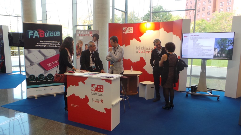 Stand de bizkaia:talent en Librecon 2014
