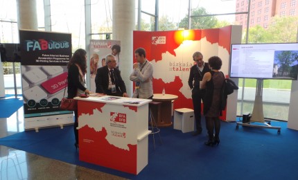 Stand de bizkaia:talent en Librecon 2014